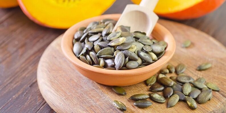Pumpkin seeds, used daily by men, enhance potency